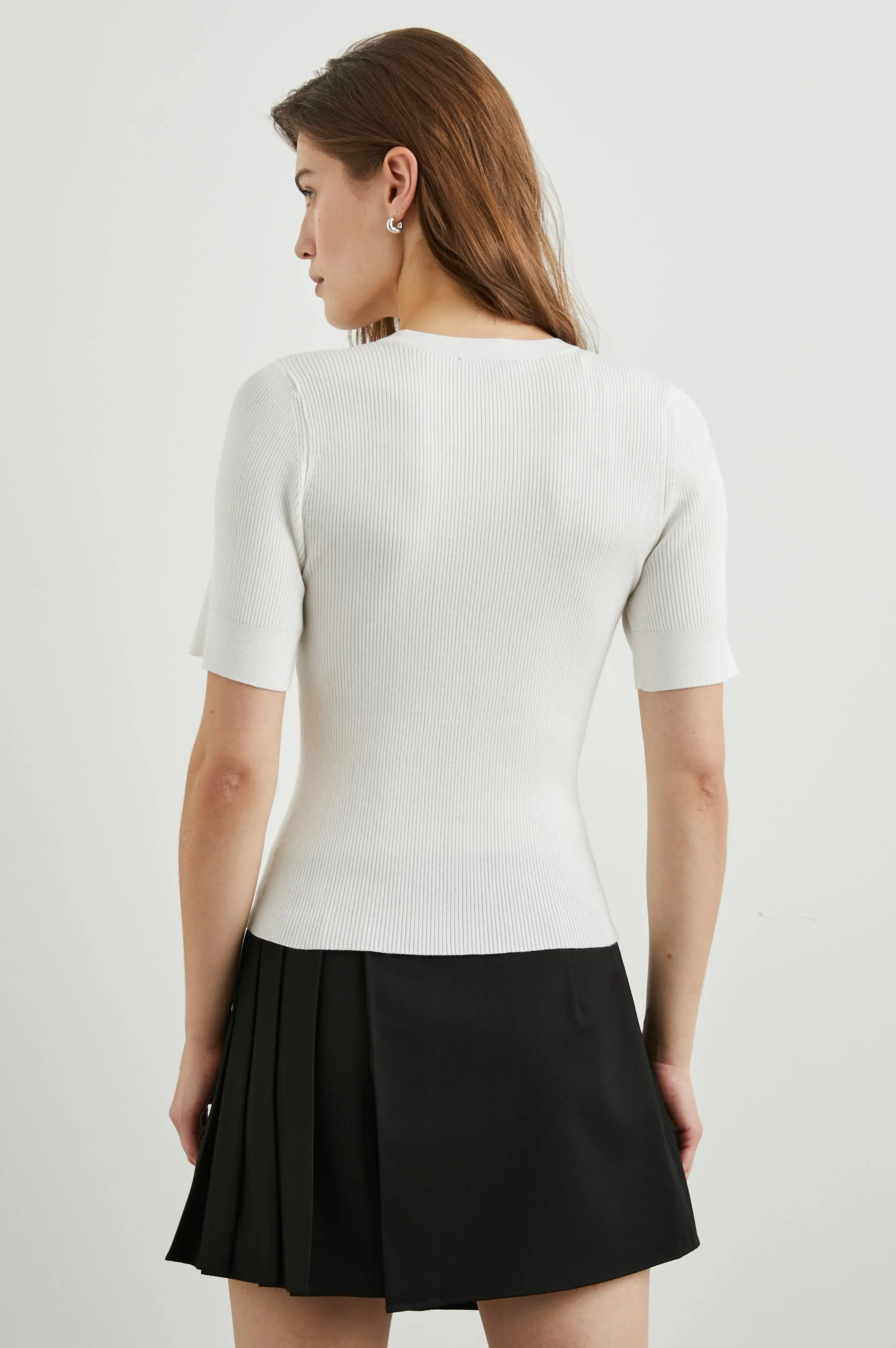 ARI TOP - WHITE