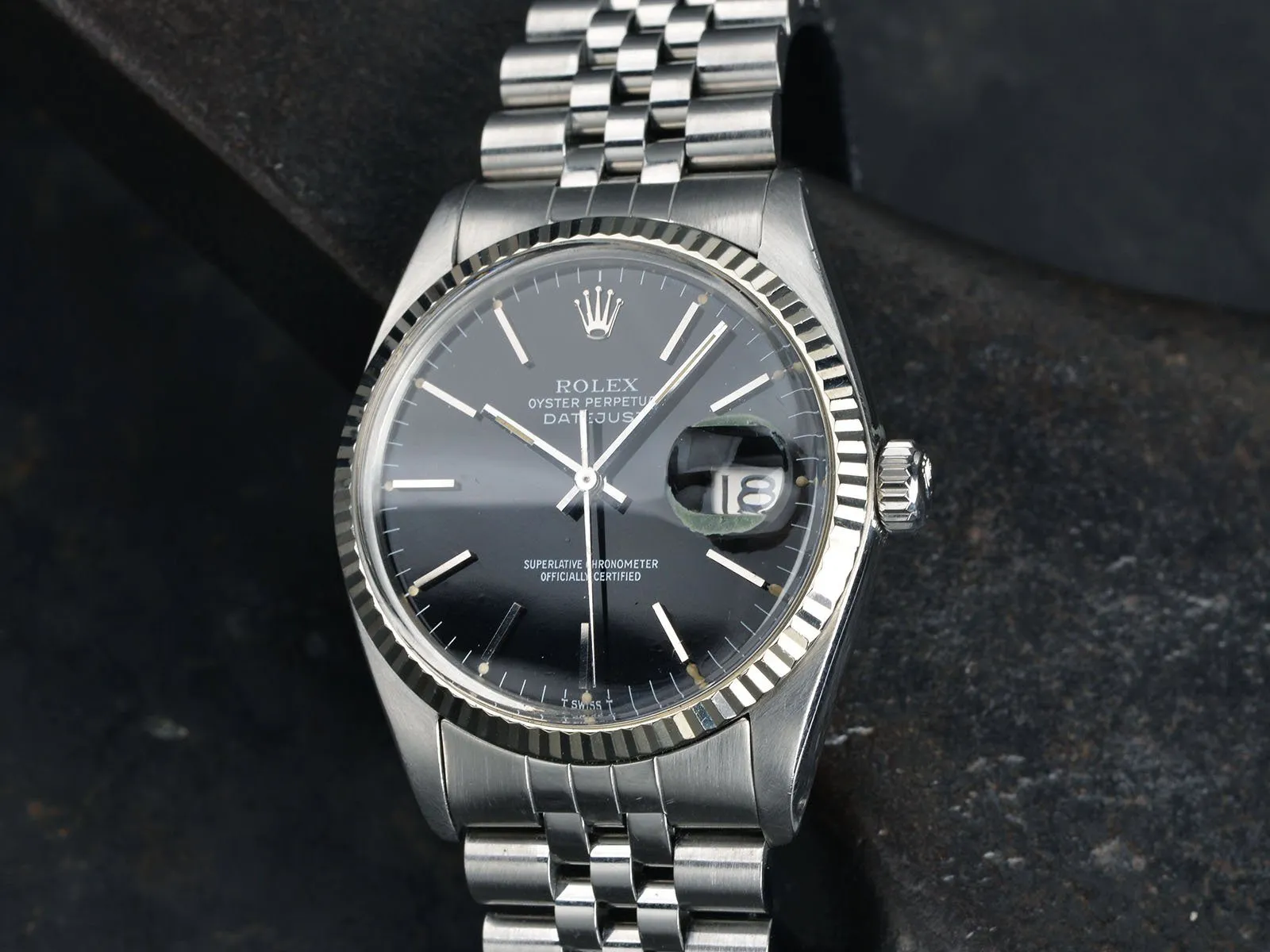 GLOSS BLACK DIAL ROLEX DATEJUST 16014