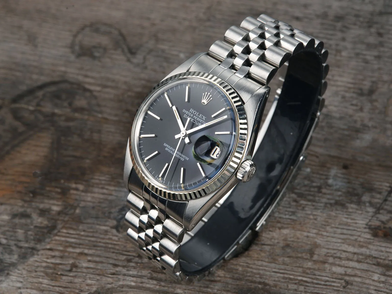 GLOSS BLACK DIAL ROLEX DATEJUST 16014