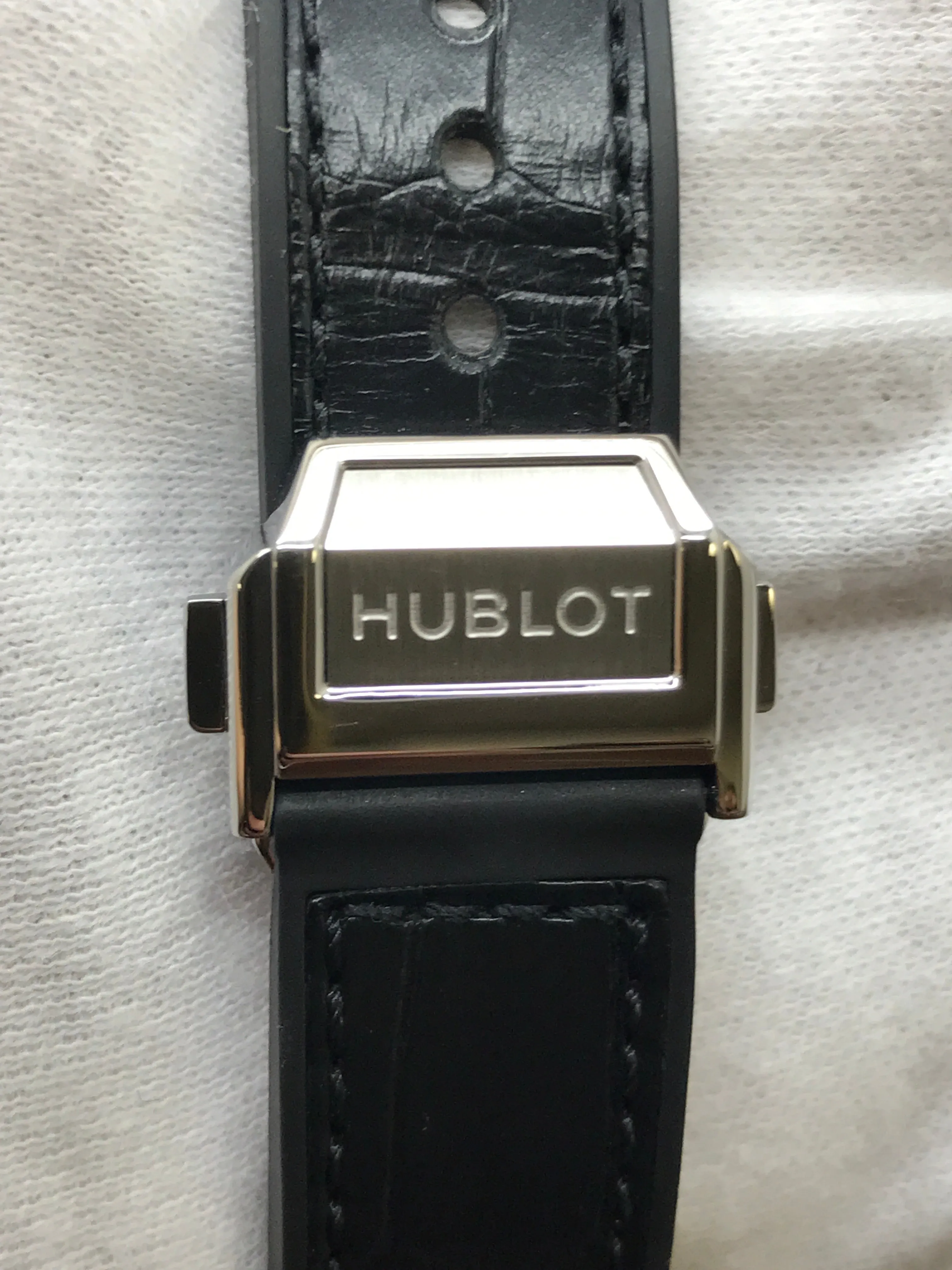 Hublot Big Bang One Click 485.SX.1170.RX.1204 Black Dial Automatic Women's Watch